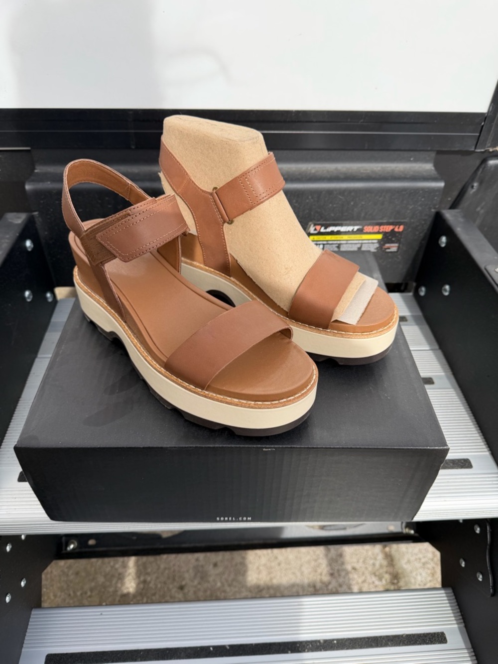 Sorel Brown Leather Platform Slingback Sandals